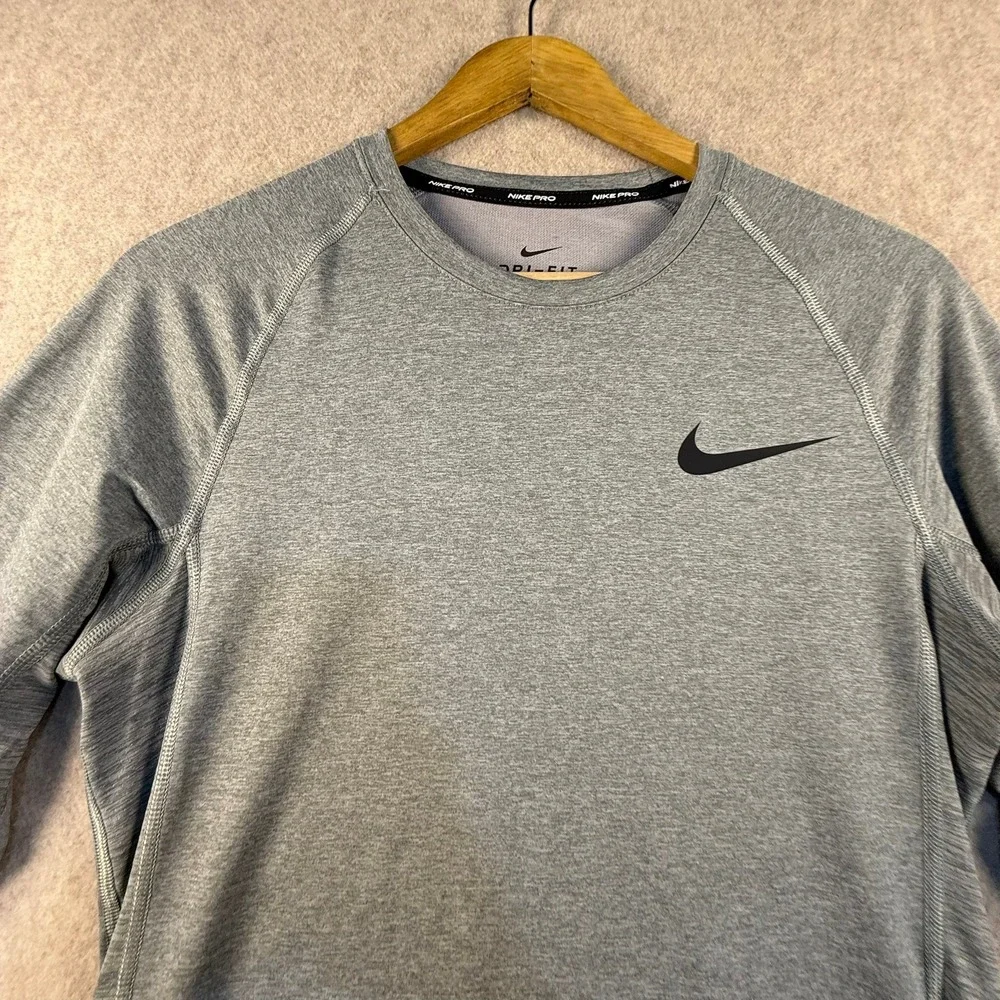 Nike Pro Dri-FIT Mens Small Grey Heather Long Sleeve Training Compression Shirt